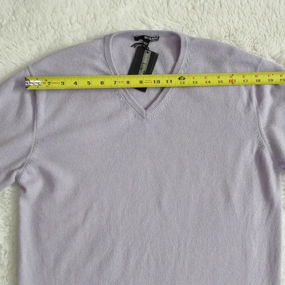 MURANO CASHMERE Men's Lavender V-Neck Sweater - Picture 11 of 17